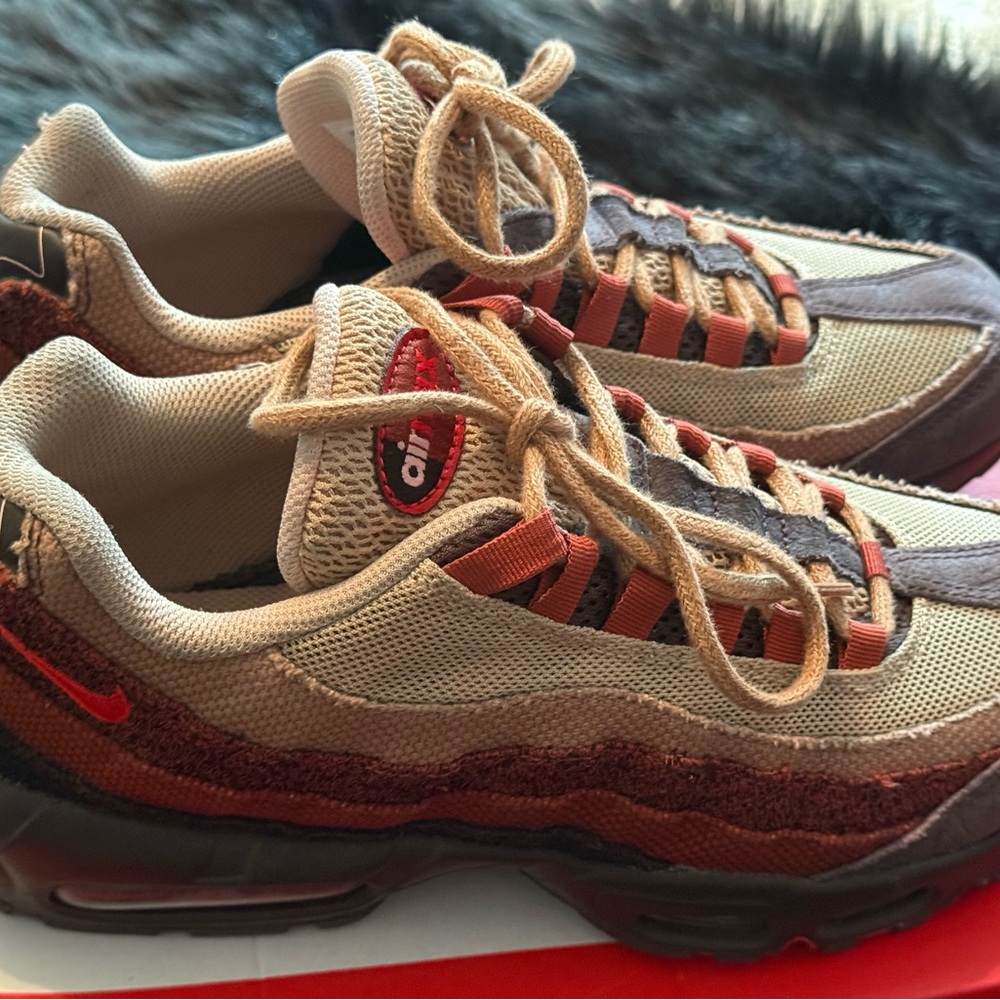 WMNS NIKE AIR MAX 95”